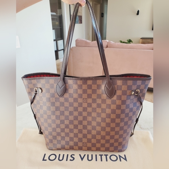 Louis Vuitton Neverfull MM Damier Ebene Tote Bag Cherry Red 🍒 Interior - Picture 2 of 14